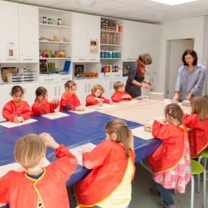 Children workshop in the fantasy lab