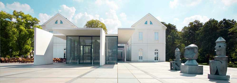 Aussenansicht des Max Ernst Museums
