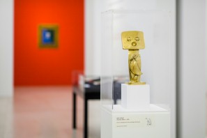 Exhibition view 'Entdeckungsfahrten zu Max Ernst. Die Sammlung Peter Schamoni'